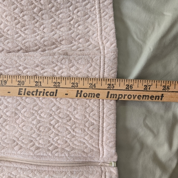 Croft & Barrow Women's Medium Quilted Vest - Picture 5 of 6